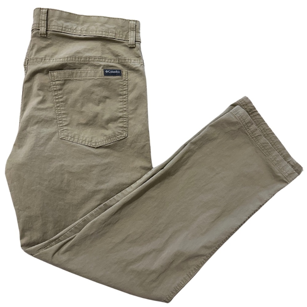 Columbia Men's Khaki Cotton Pants - Size 34W 32L